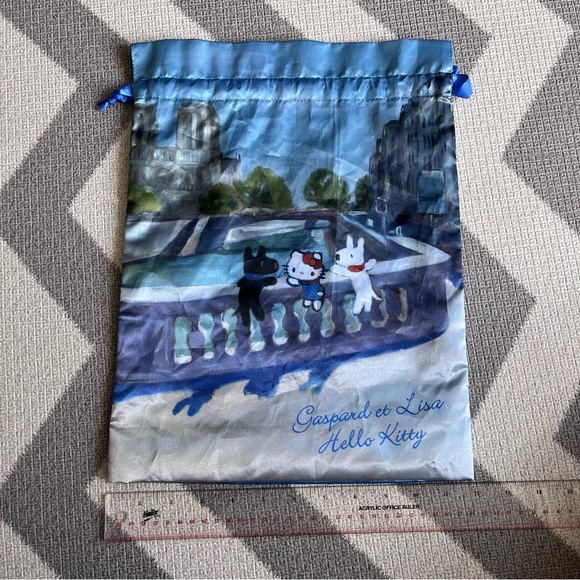 Rare Hello Kitty x gaspard et Lisa drawstring bag - Picture 1 of 3